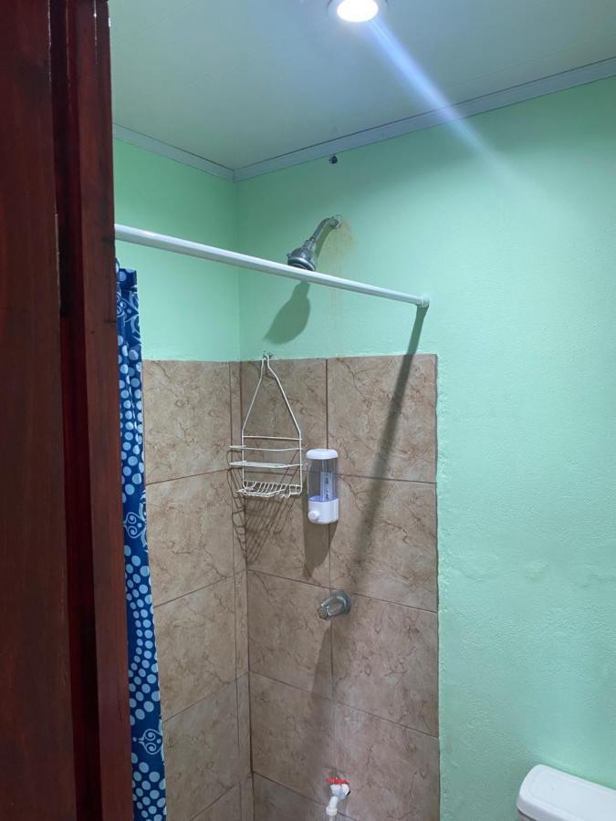 Hostel Casa Marina 푸에르토 리몬 외부 사진